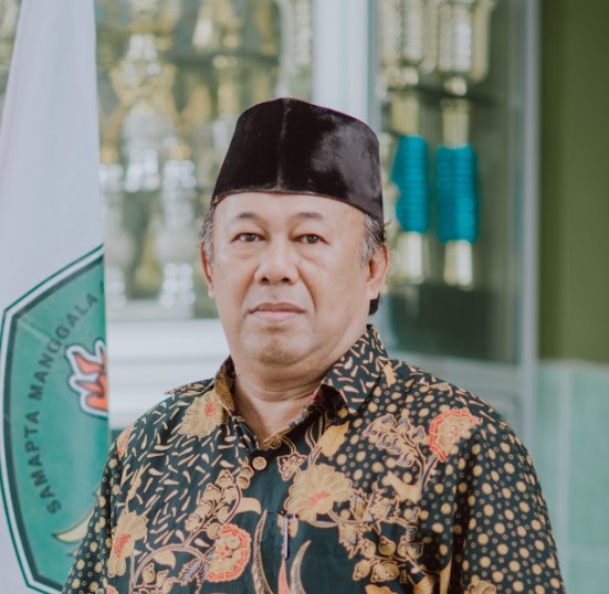 ALEXANDER SUTRISNO, S.Pd.  M.MPd.